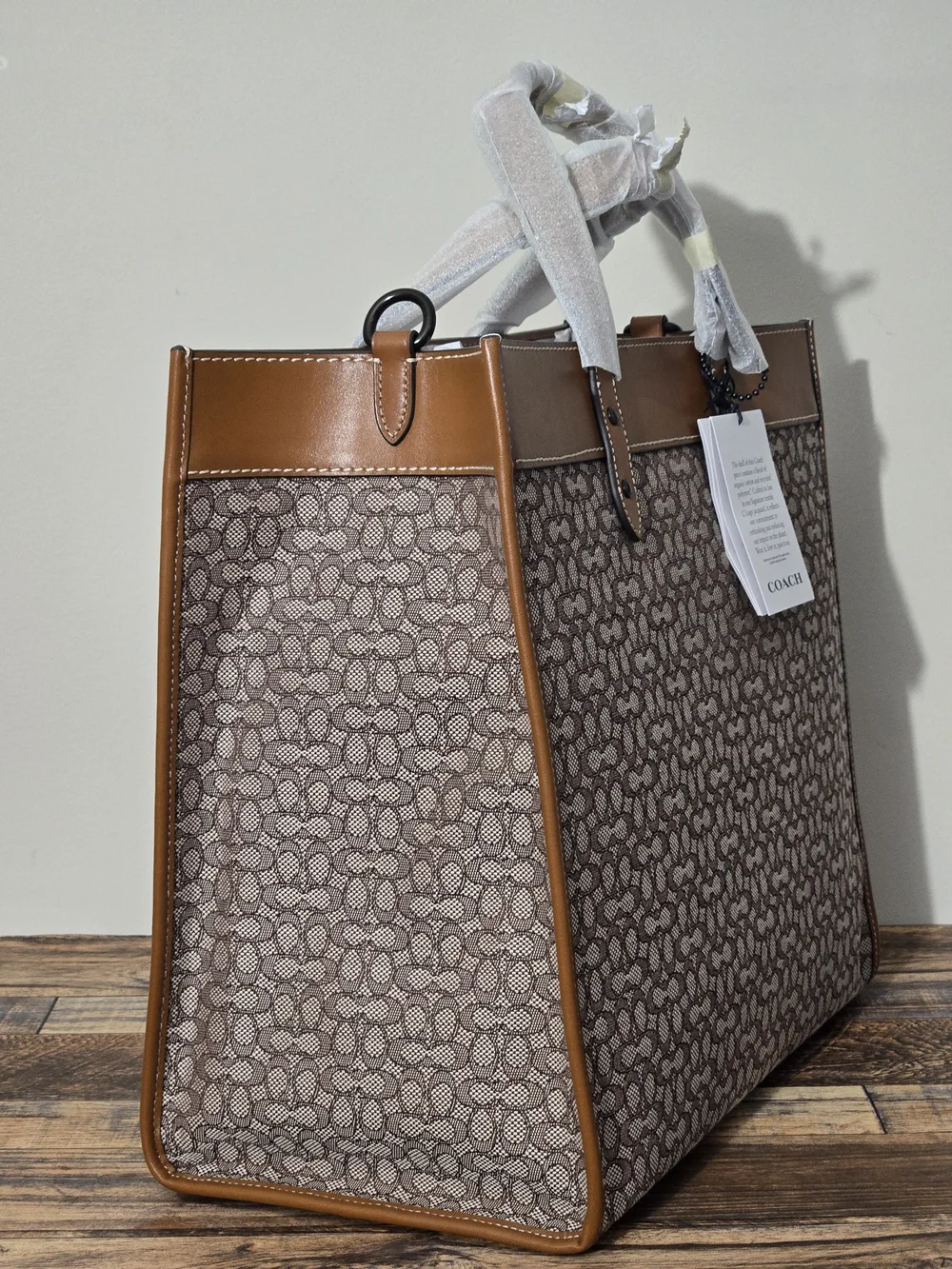 COACH Field Tote 40 In Micro Signature Jacquard